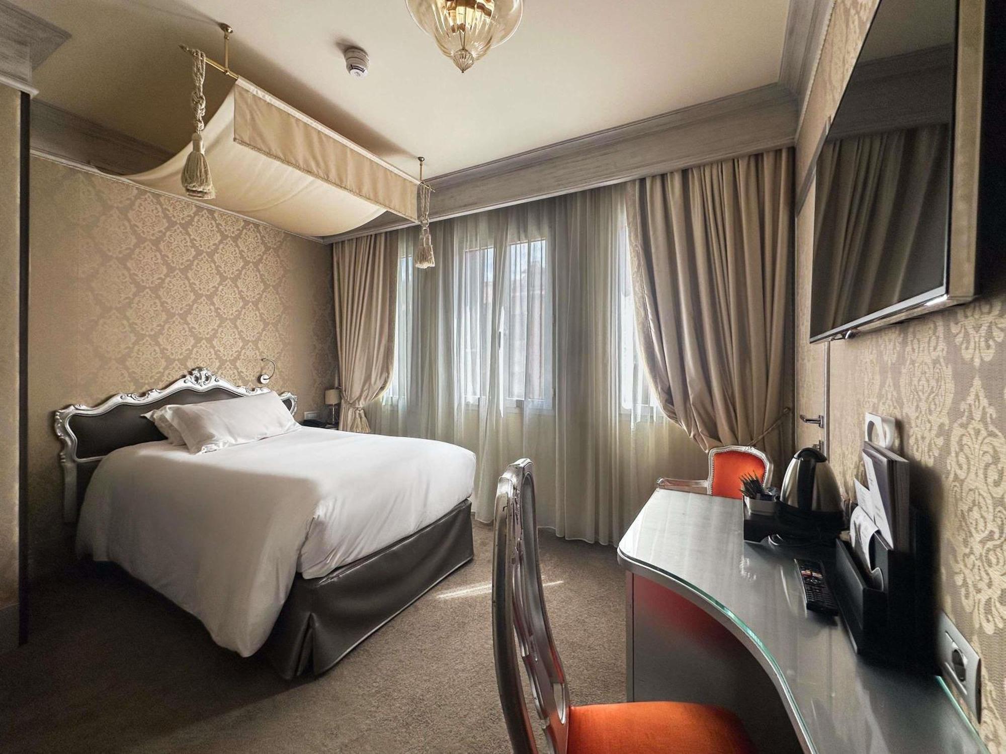 Chambre Simple Supérieure avec Vue sur la Ville
